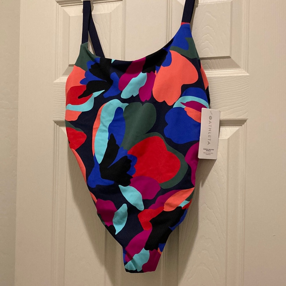 Athleta one piece bathing suit